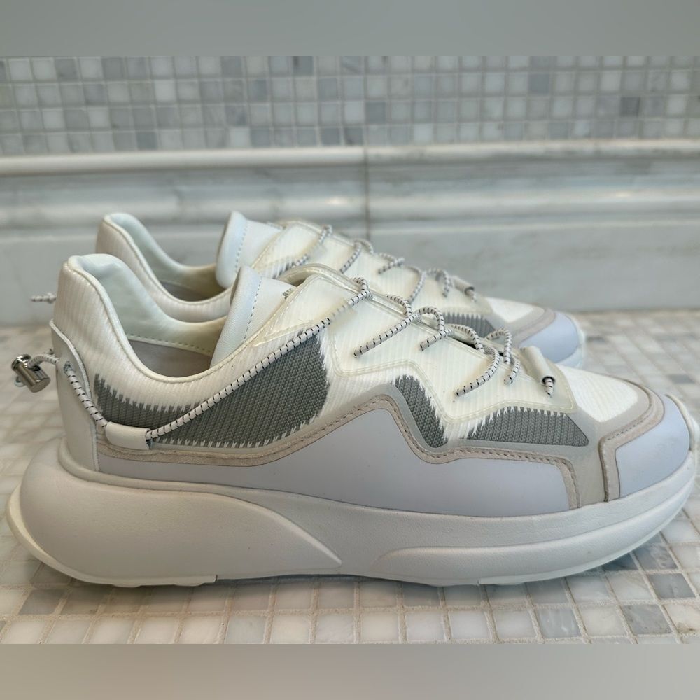 Stuart Weitzman Willow Runner Mesh & Leather
Sneaker - Picture 4 of 10